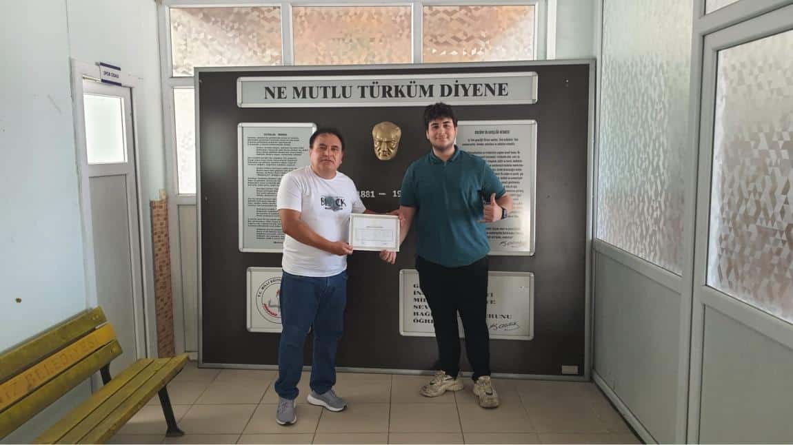2025 YKS BAŞARIMIZ-GAZİANTEP ÜNİVERSİTESİ -İNGİLİZ DİLİ EDEBİYATI